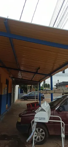 Ótimo salão esquina c/Manoel da costa lima