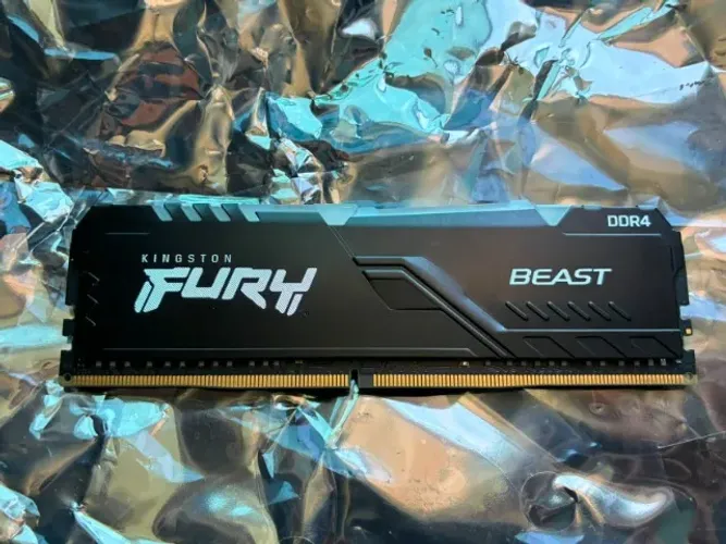 Memoria DDR4 1x16gb HyperX Rgb 3600mhz