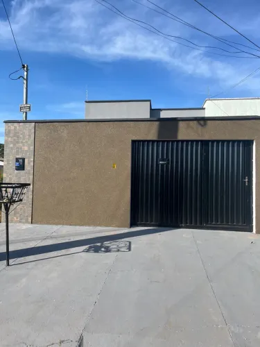 Casa neropolis setor Sul 3 quartos suíte ótima localização