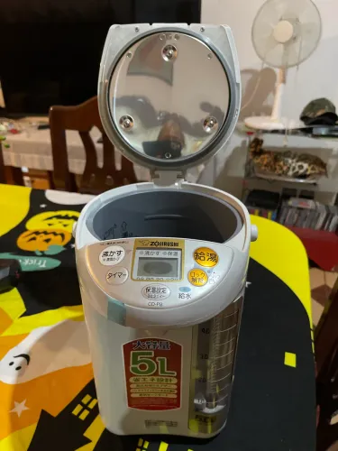 Garrafa termica eletrica