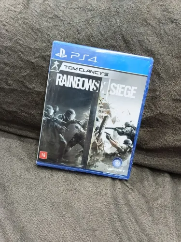 Jogo RAIN BOWS SIX - SIEGE - PS4- NOVO/LACRADO!