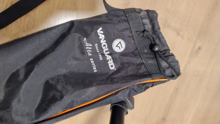 Tripé Vanguard Alta Series 263AT + Pistol Grip. Impecável!