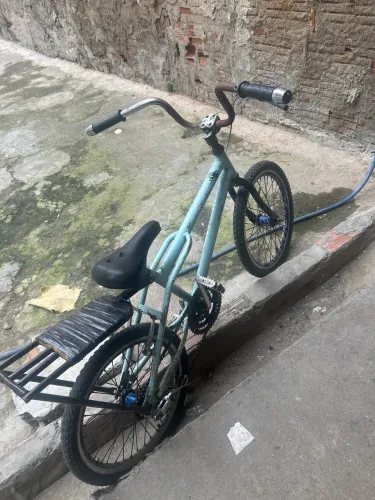 Bicicleta montadinha