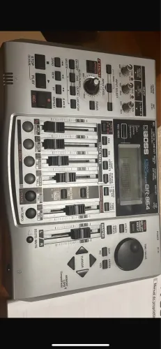 Boss 8 track digital studio BR-864
