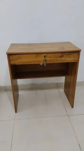 Escrivaninha moderna e multiuso!!!