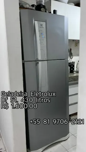Geladeira eletrolux frost free Df51 430 litros
