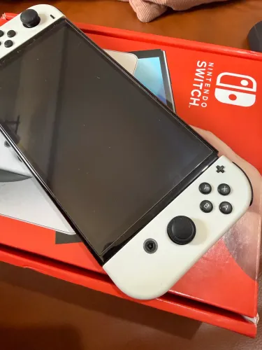 Nintendo Switch 1 OLED