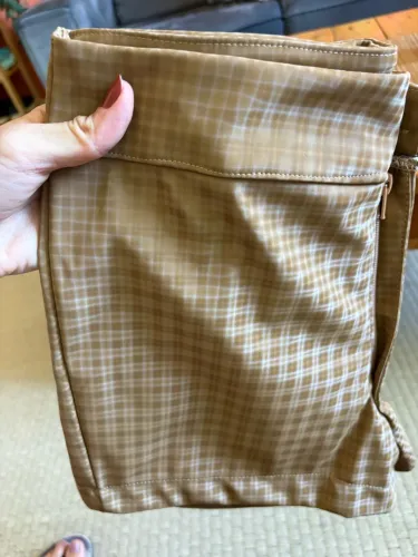 Short de couro marrom
