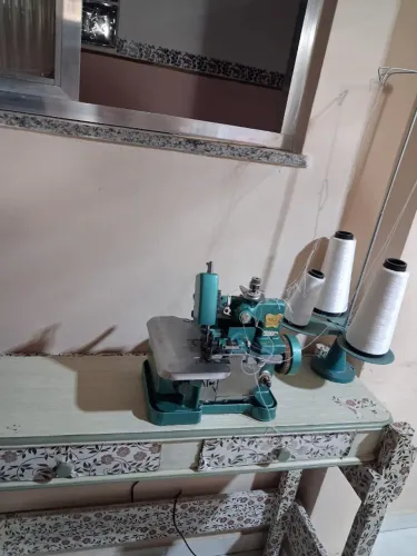 maquina de costura overlok