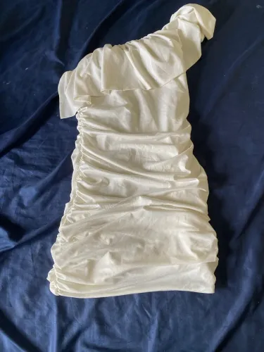 vestido tubinho brilhante 