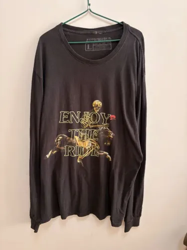 Camisa Manga Longa Travis Scott Astroworld