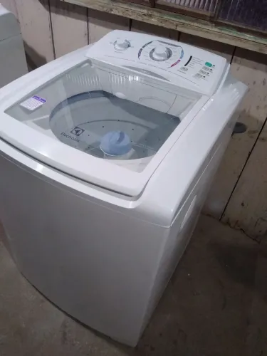 Maquina de lavar roupas