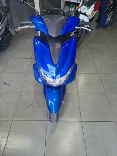 Yamaha fluo nova