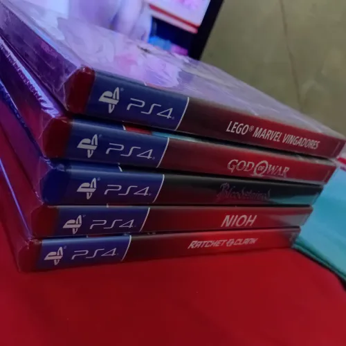 Jogos ps4 lacrados