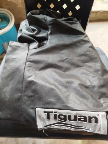Capa de chuva semi nova tamanho P