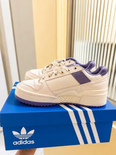 Tênis adidas original