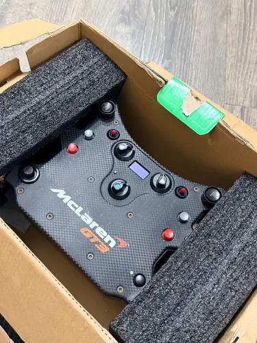Kit Fanatec CSL DD + Volante CSL Elite Steering Wheel McLaren GT3 - Completo na Caixa