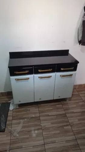 Balcão de aço diamante 