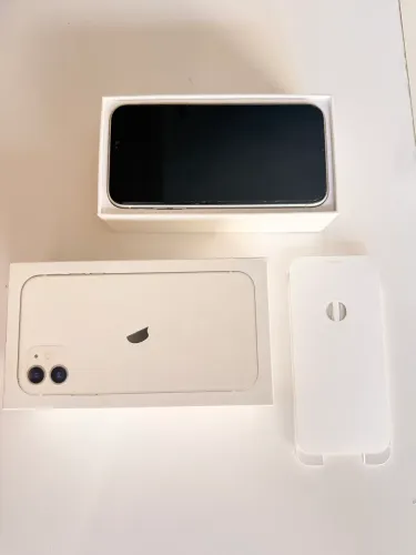 iPhone 11 -128 GB - Único dono