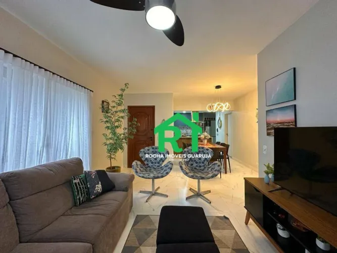 Apartamento reformado com 3 quartos, 2 vagas, lazer à venda em Pitangueiras, Guarujá.