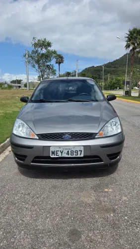 Ford Focus 1.6 S/se/se Plus Flex 8v/16v 5P 2009