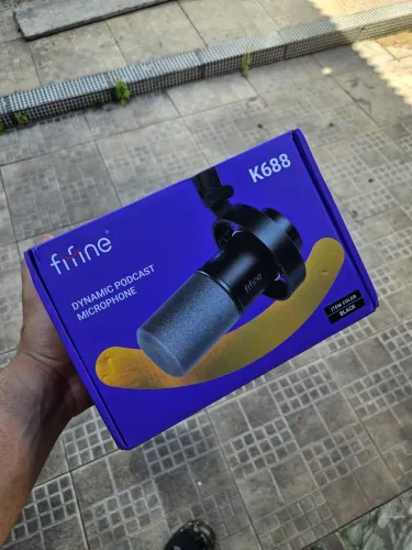 Microfone Dinâmico Fifine K688 USB / XLR - Novo na Caixa