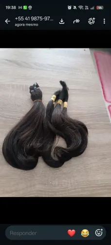 Cabelo humano 180 gramas 30 centímetros.