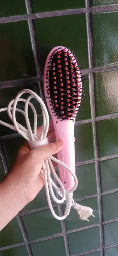 Escova mágica alisadora