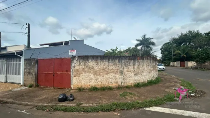 Terreno à venda, 282 m² por R$ 170.000 - Vila Bom Jesus - Leme/SP