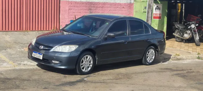 Honda Civic Sedan LX 1.7 16V 115cv Mec. 4P 2005