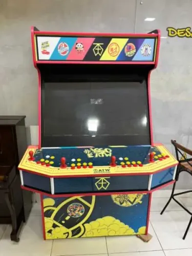 Fliperama customizado (vários jogos inclusos)
