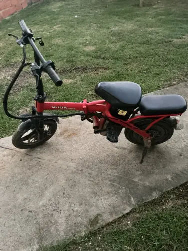 VENDE-SE BICICLETA ELÉTRICA