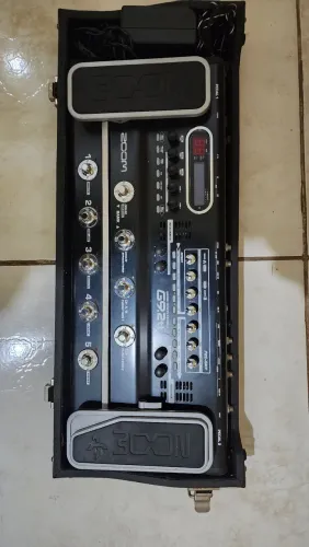 Pedaleira zoom g9 2tt