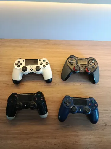 Lote 4 Controles PS4 - Para conserto ou peças