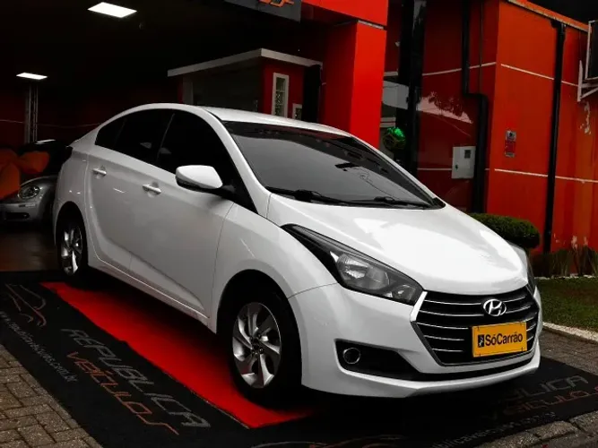 Hyundai HB20S C.style/c.plus1.6 Flex 16V Aut. 4P 2017