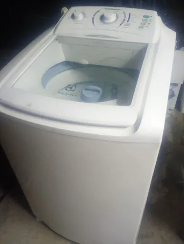 Máquina de lavar Eletrolux 