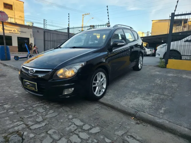 Hyundai I30CW 2.0 16V 145cv Mec. 5P 2011