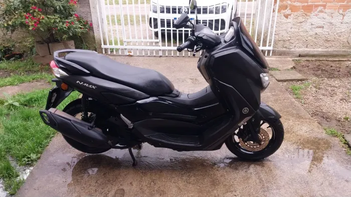 Moto N-max 2023