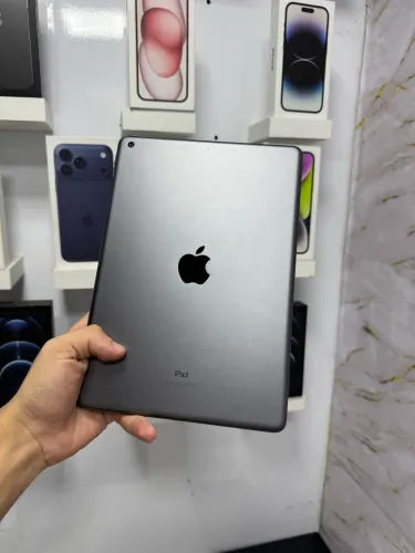 iPad 9 - 64GB