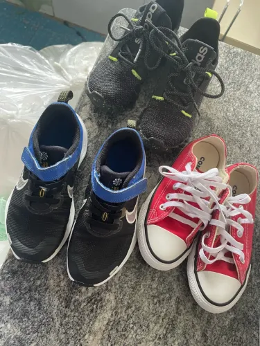 3 tênis originais sem avaria , perfeitos