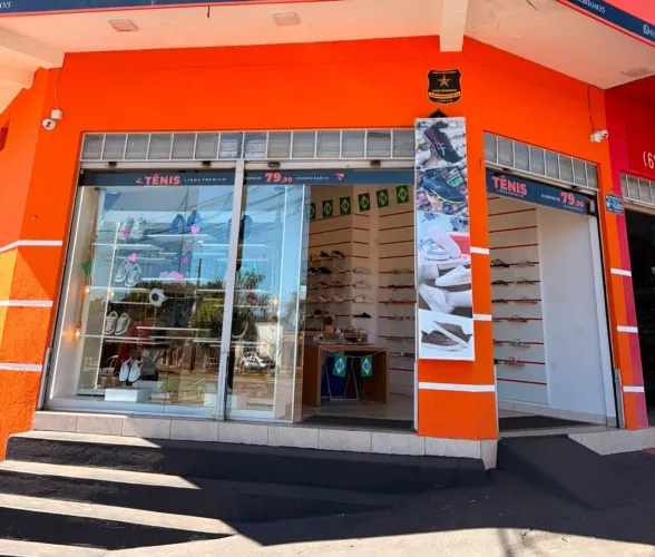 Loja de calçados à venda