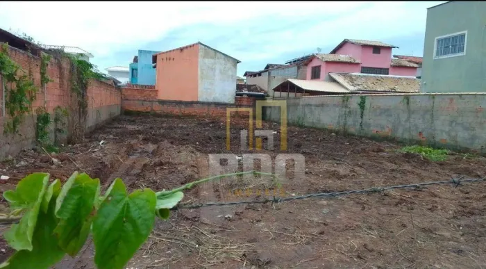 Terreno na AV Brasil no Extensão do Bosque em Rio das Ostras!