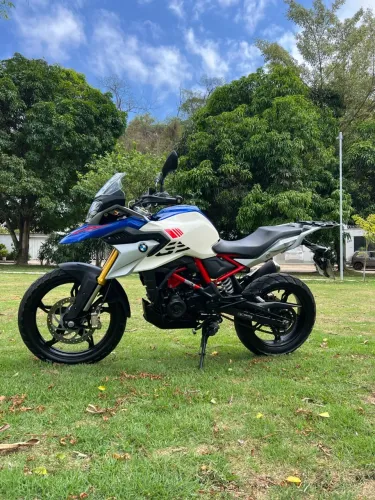 Moto BMW G310