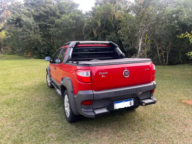 Fiat Strada Adv.1.8 16V Locker Dualo. Flex CD 2015