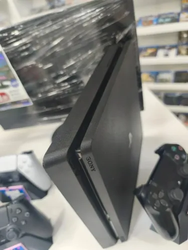 ? PS4 SLIM 1TB