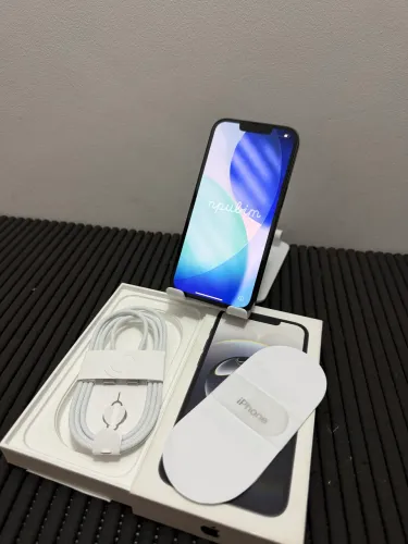 IPHONE 16E IMPECÁVEL