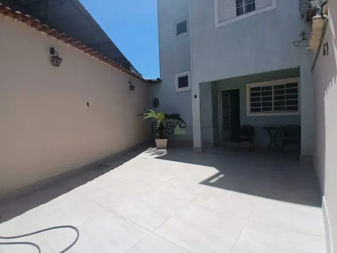Casa 4 quartos para alugar no Palmeiras