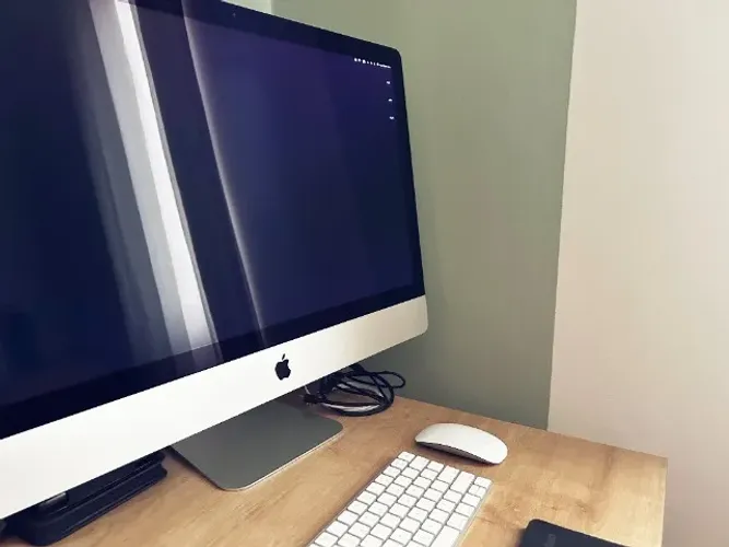 iMac 27" 5k de 2020 em perfeito estado pra trabalhar