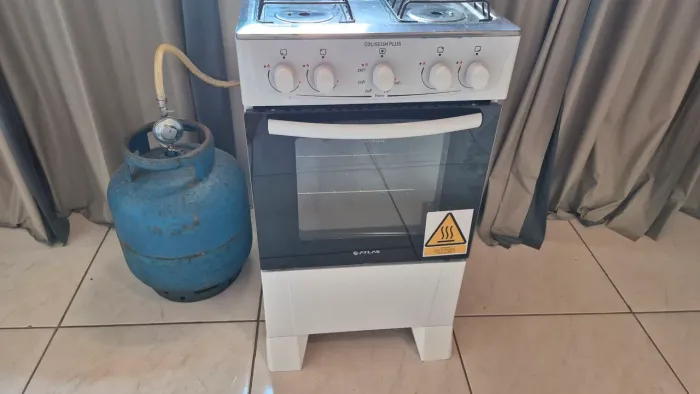 FOGÃO 4 BOCAS Novo 1 mes de uso.