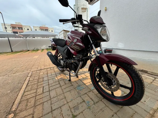 Vendo Moto fazer 150 Yamaha